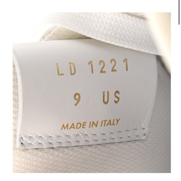 LOUIS VUITTON X NIKE SNEAKER - Picture 5 of 7